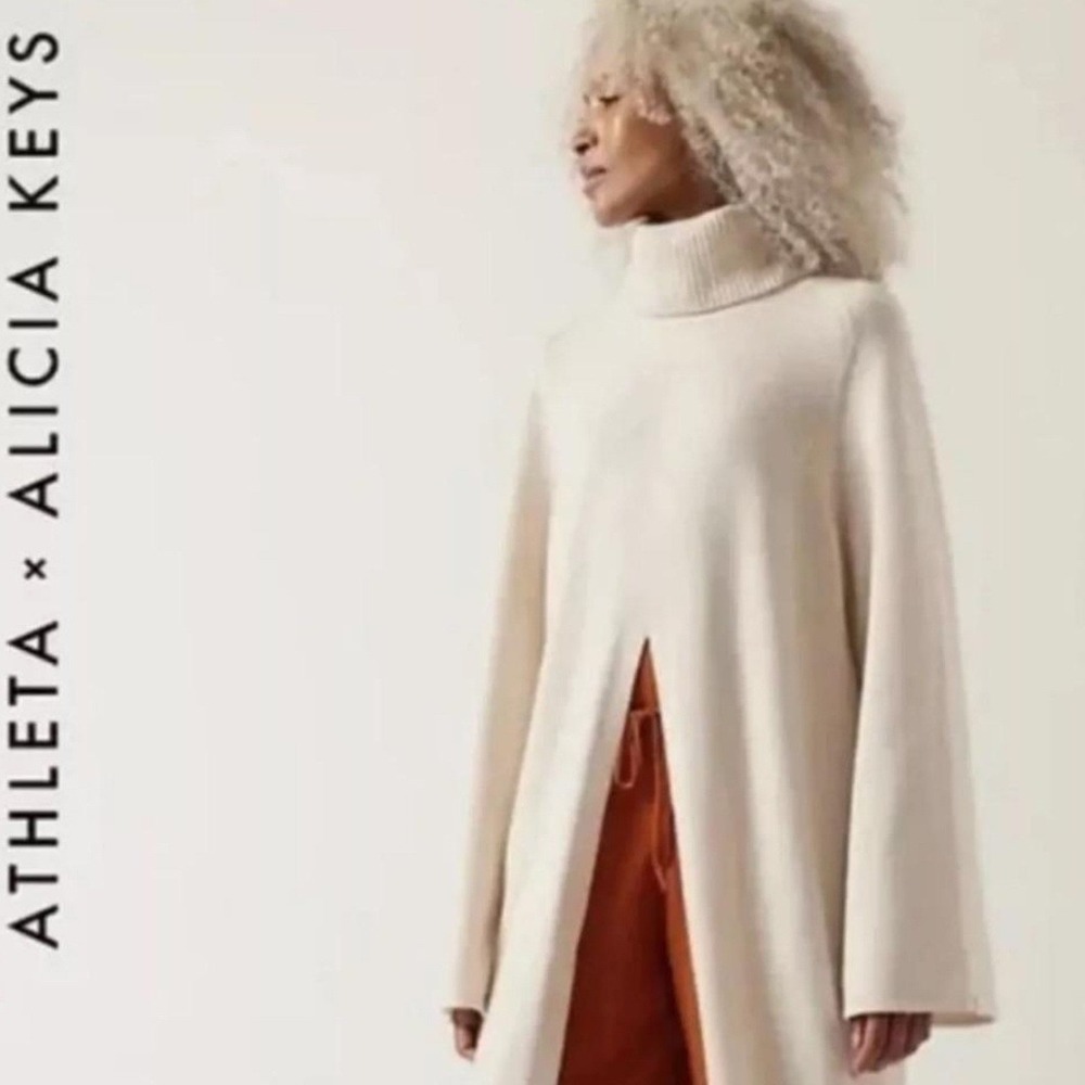 Athleta x Alicia Keys Turtleneck Maxi Sweater Tunic Large Cream Slit  -  FLAW - Picture 3 of 10